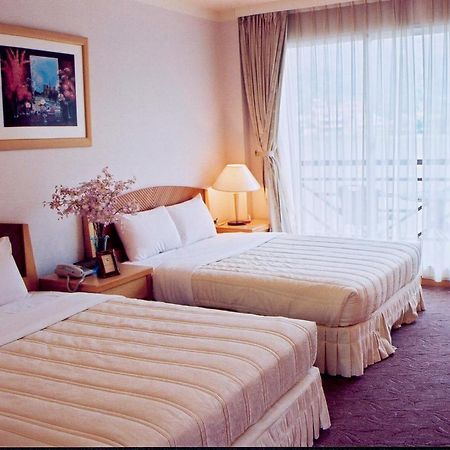 Lakeside Resort Nantou Esterno foto